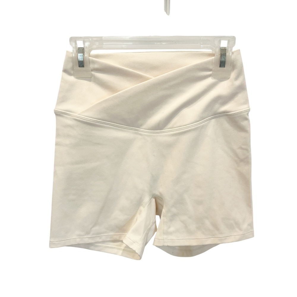 Saski Cream Crossover Waist‎ Athletic Bike Shorts Work Out Athletic - Size Small